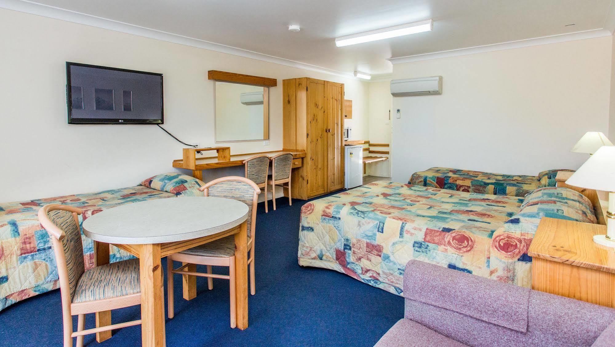 Econo Lodge Alabaster Cowra Εξωτερικό φωτογραφία